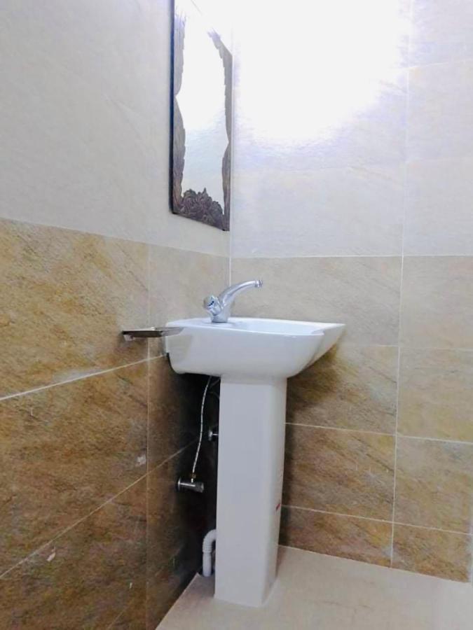 Hotel Seven Star Dhaka Extérieur photo