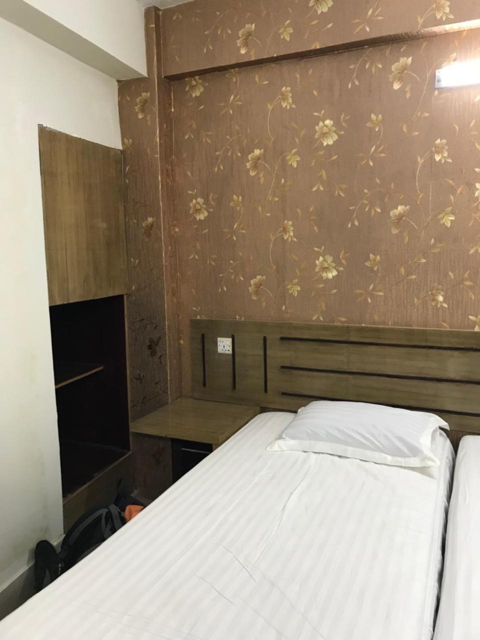 Hotel Seven Star Dhaka Extérieur photo